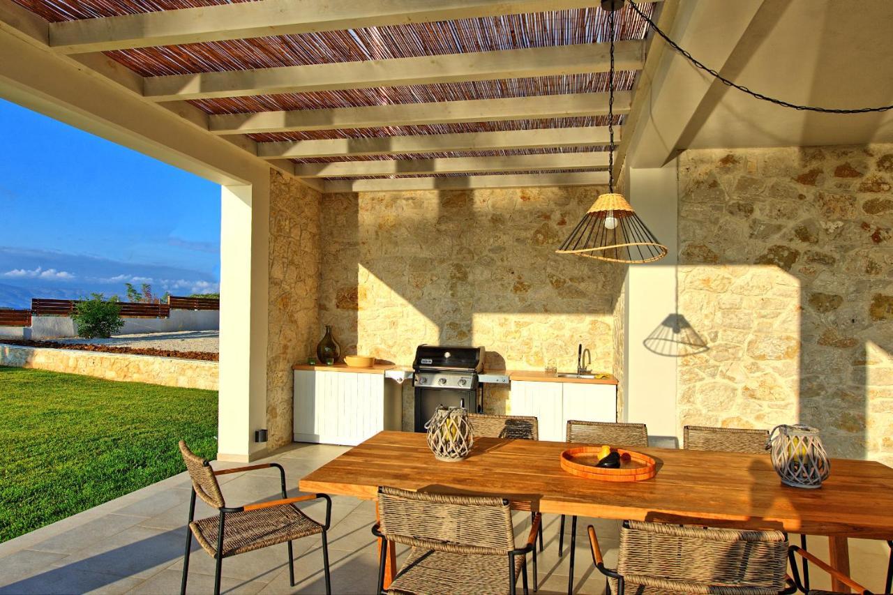 Acropolitana By Posarellivillas Vilă Acharavi (Corfu)